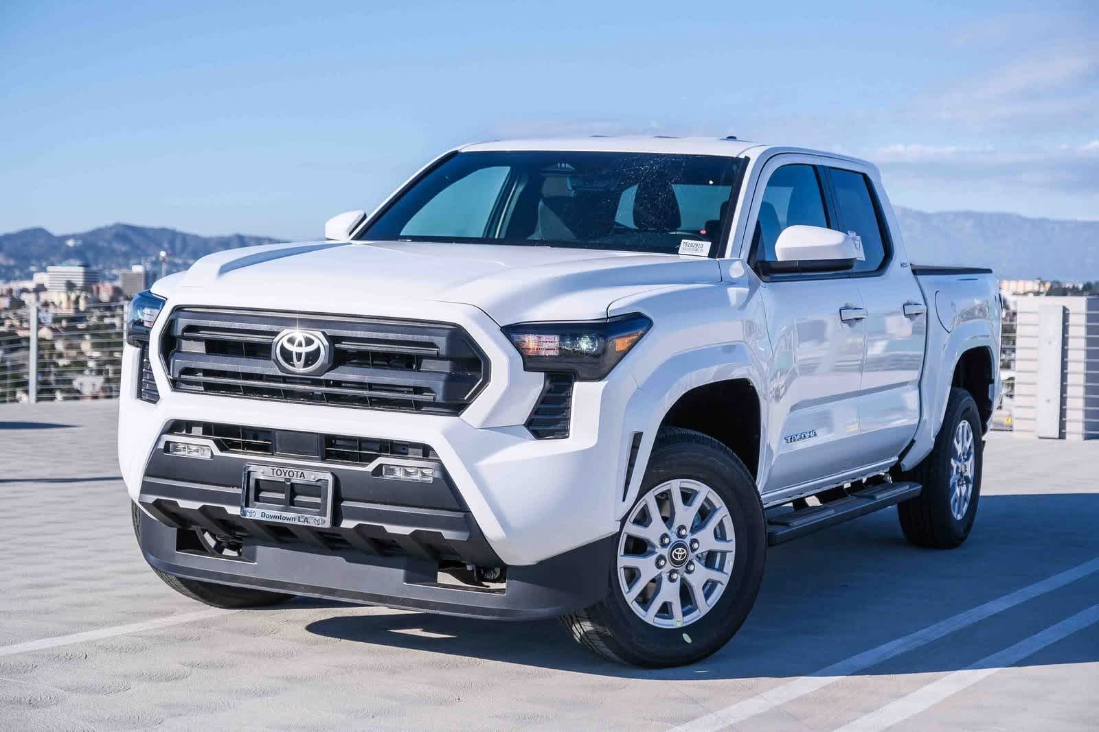 2025 Toyota Tacoma SR5