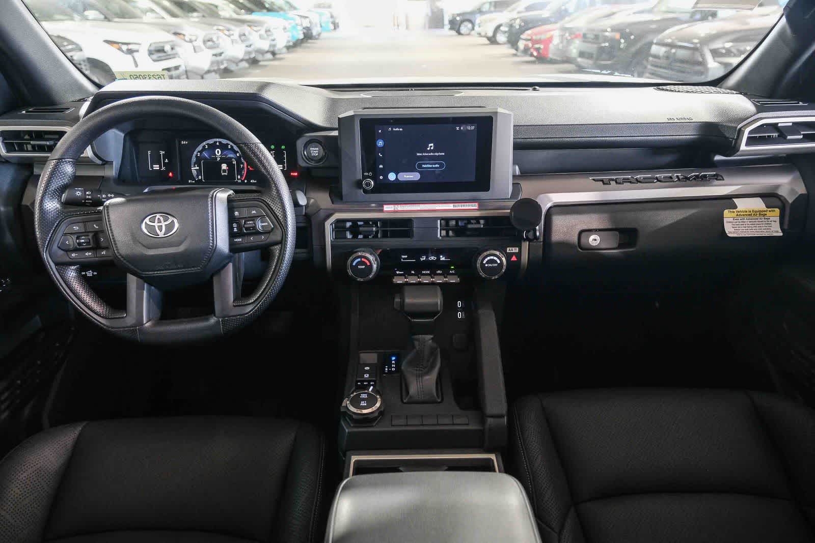 2026 Toyota Tacoma SR5 - Photo 13