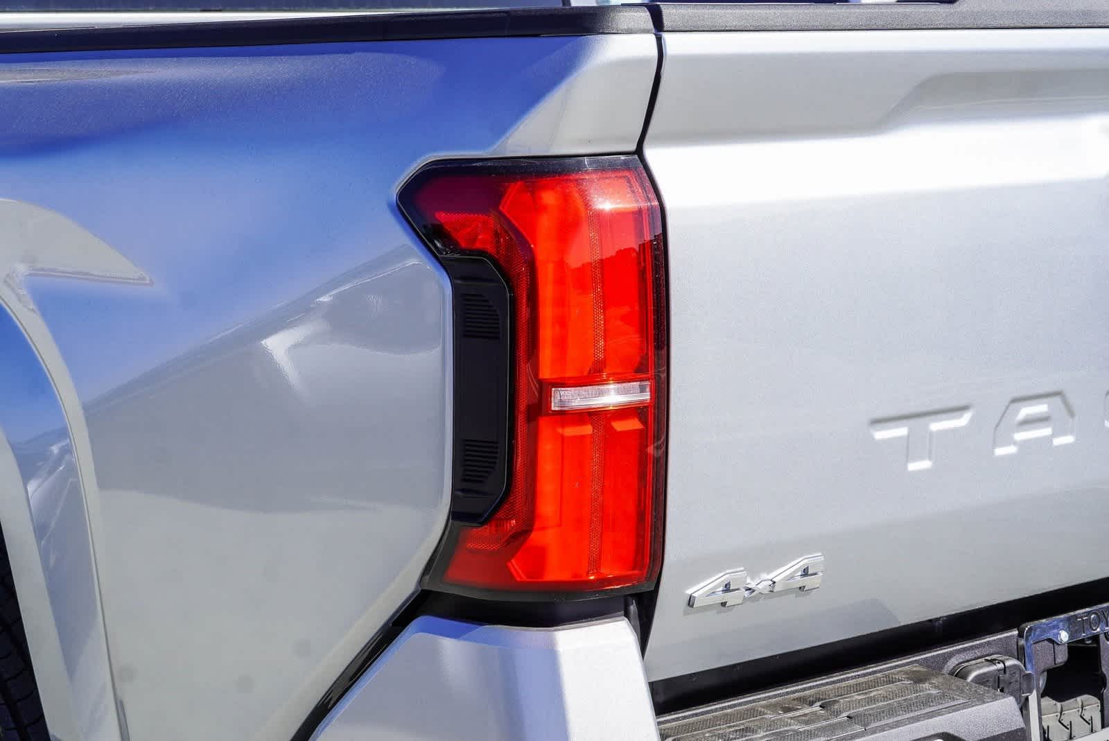 New 2025 Toyota Tacoma SR5 New 2025 Toyota Tacoma SR5