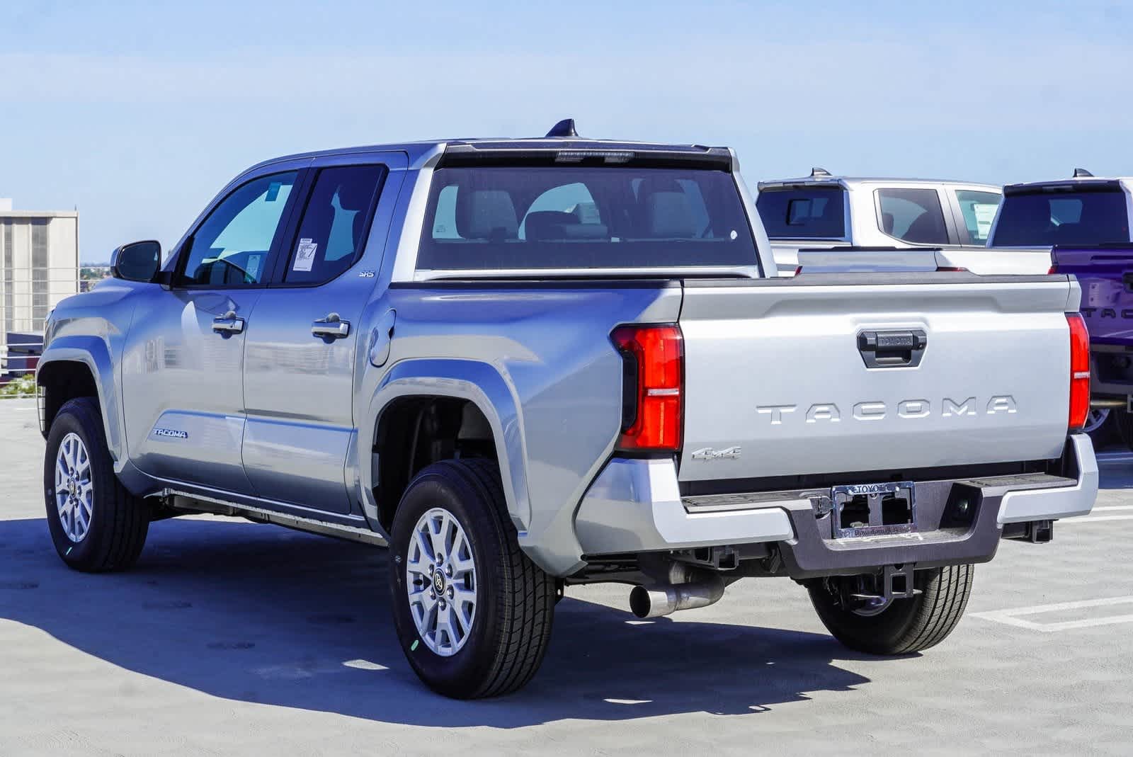 New 2025 Toyota Tacoma SR5 New 2025 Toyota Tacoma SR5