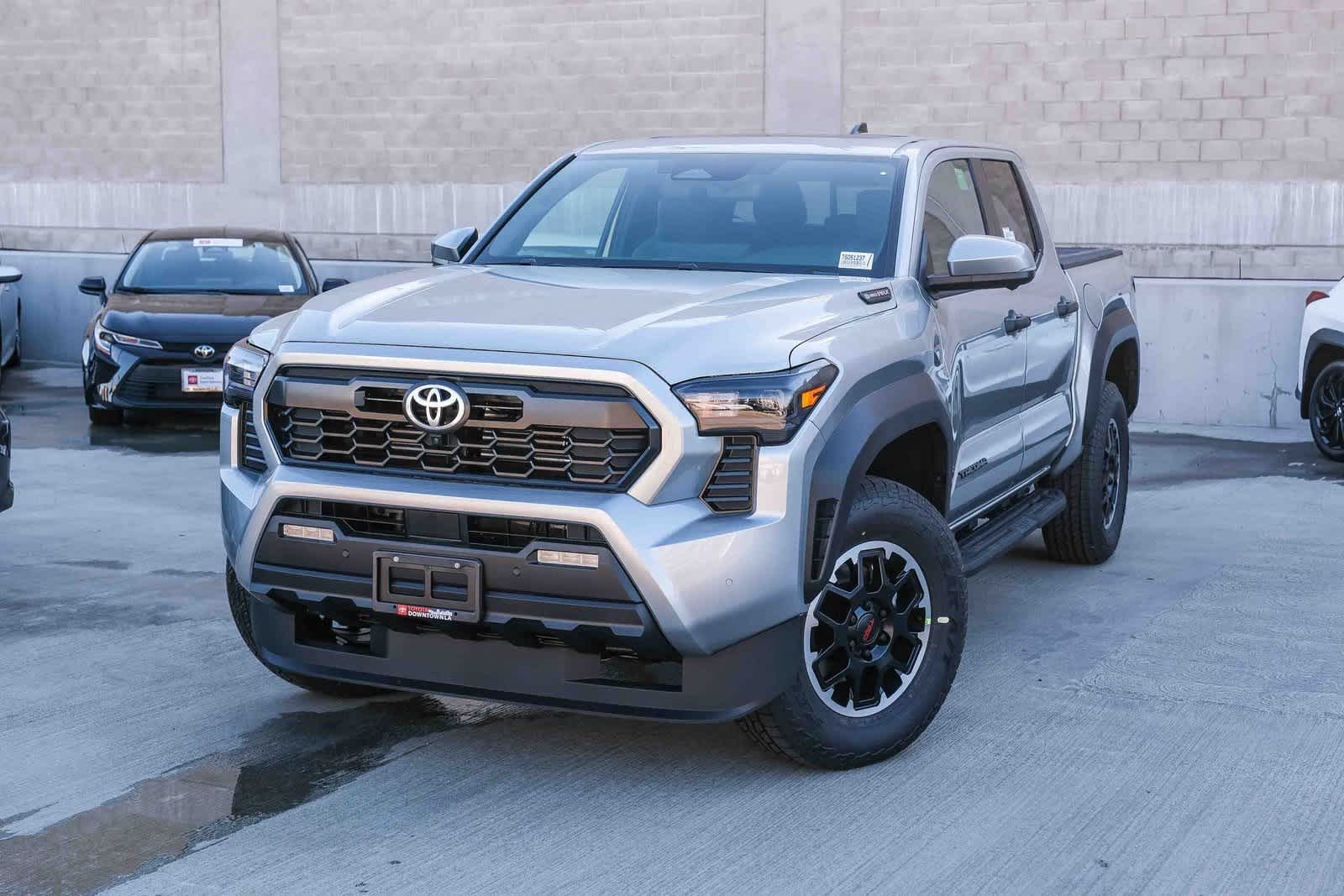 2025 Toyota Tacoma i-FORCE MAX TRD Off Road