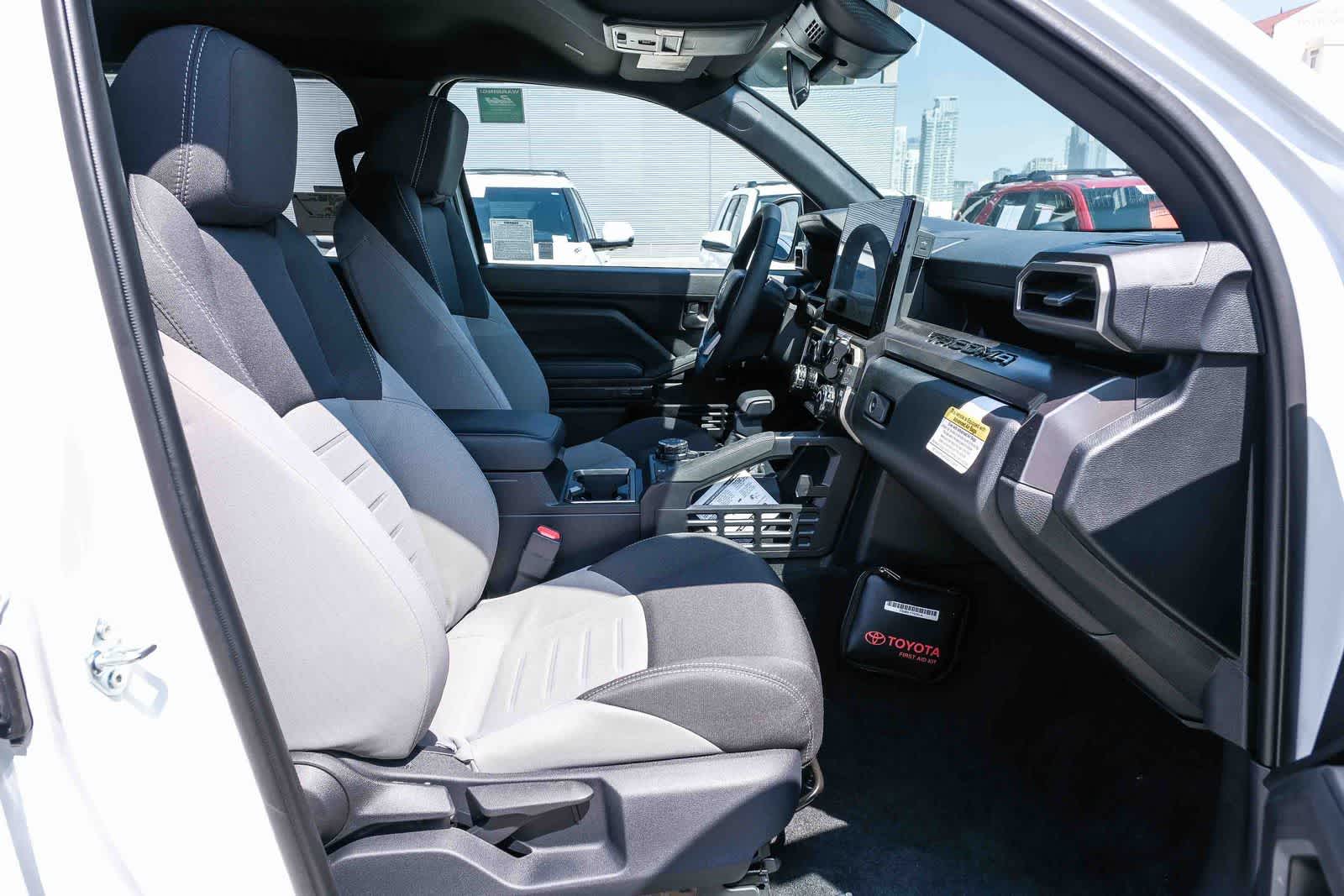 2026 Toyota Tacoma TRD Off Road - Photo 17