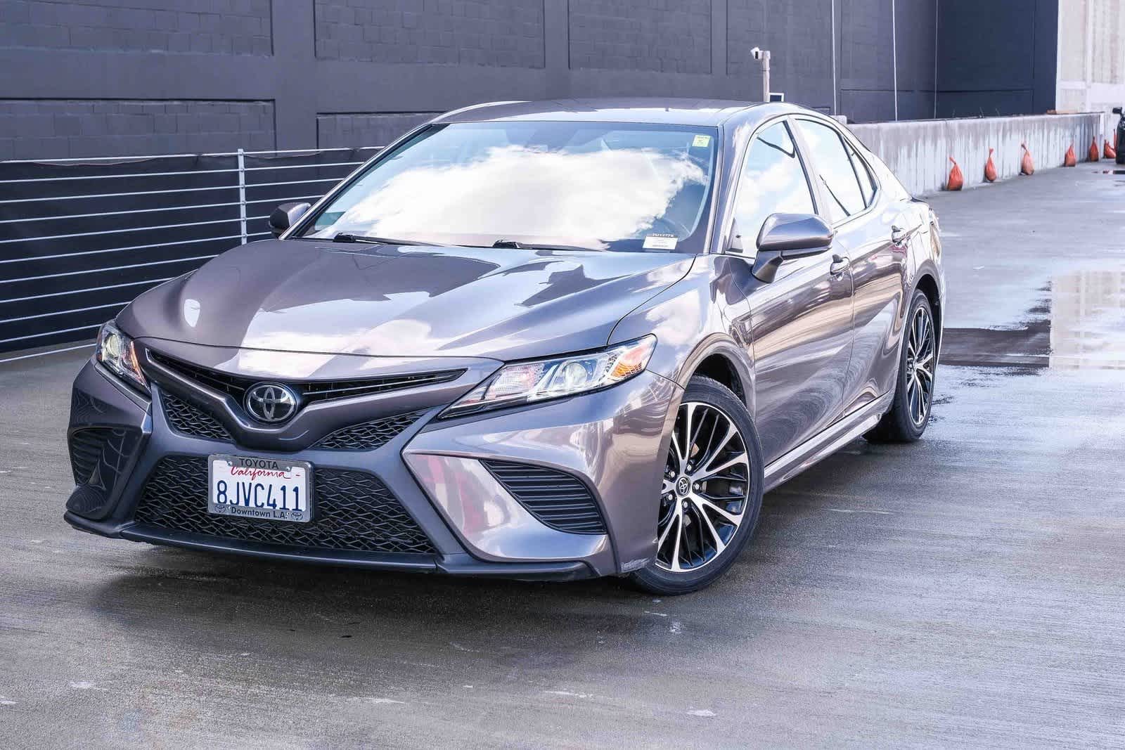 2019 Toyota Camry SE
