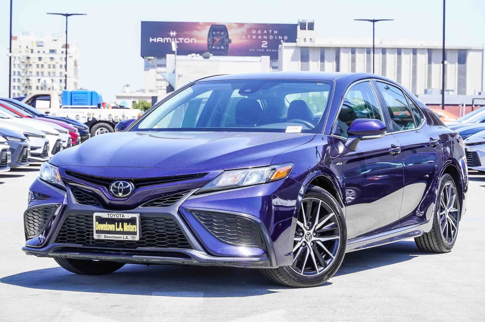 2022 Toyota Camry SE