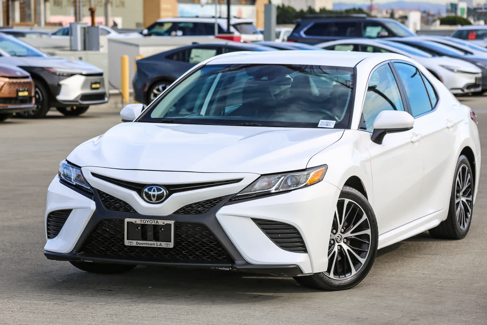 2020 Toyota Camry SE