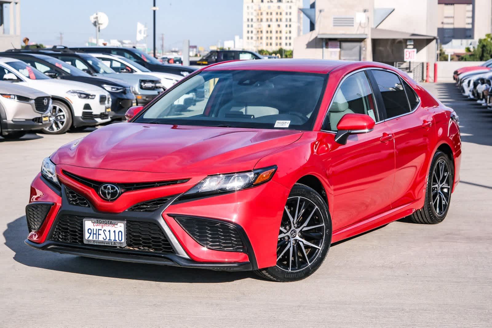 2022 Toyota Camry SE