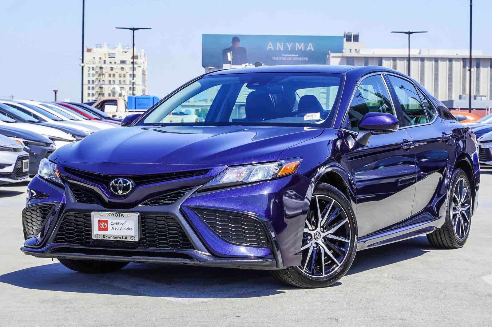 2022 Toyota Camry SE