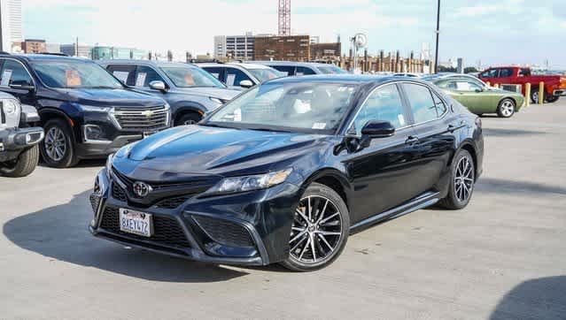 2021 Toyota Camry SE