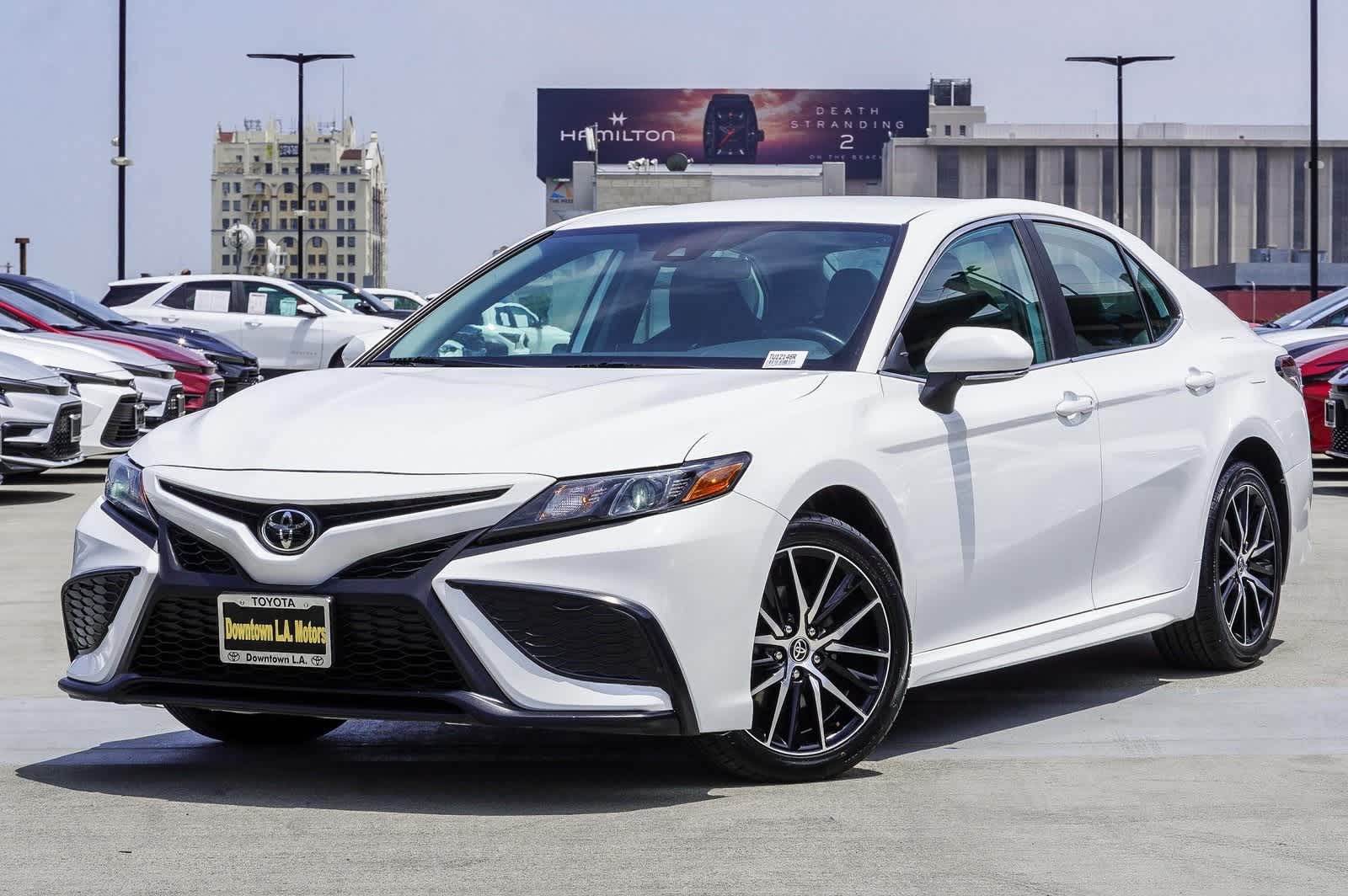 2022 Toyota Camry SE