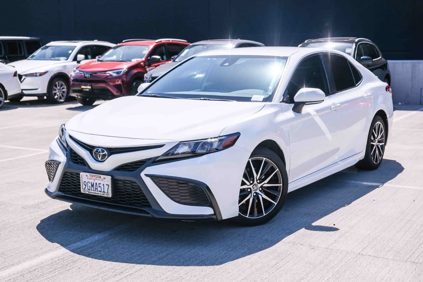 2023 Toyota Camry SE