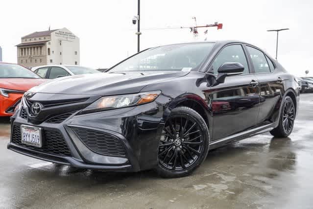 2022 Toyota Camry SE Nightshade