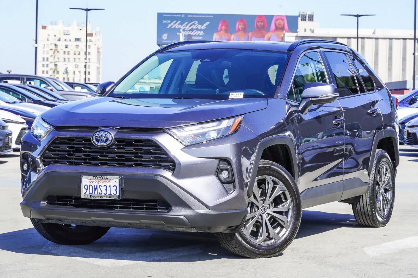 2022 Toyota RAV4 Hybrid XLE Premium