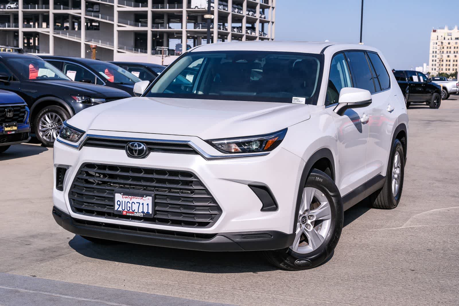 2025 Toyota Grand Highlander LE