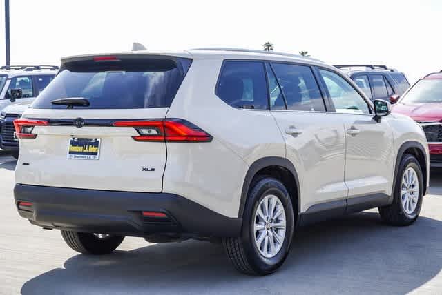 Used 2024 Toyota Grand Highlander XLE Used 2024 Toyota Grand Highlander XLE