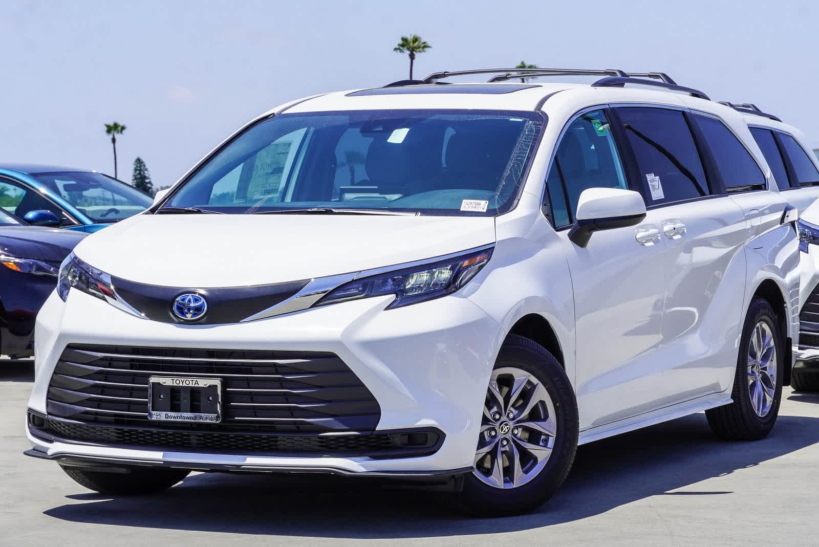 2025 Toyota Sienna
