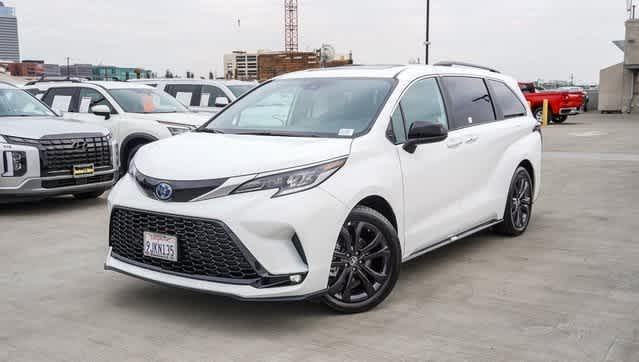 2024 Toyota Sienna XSE