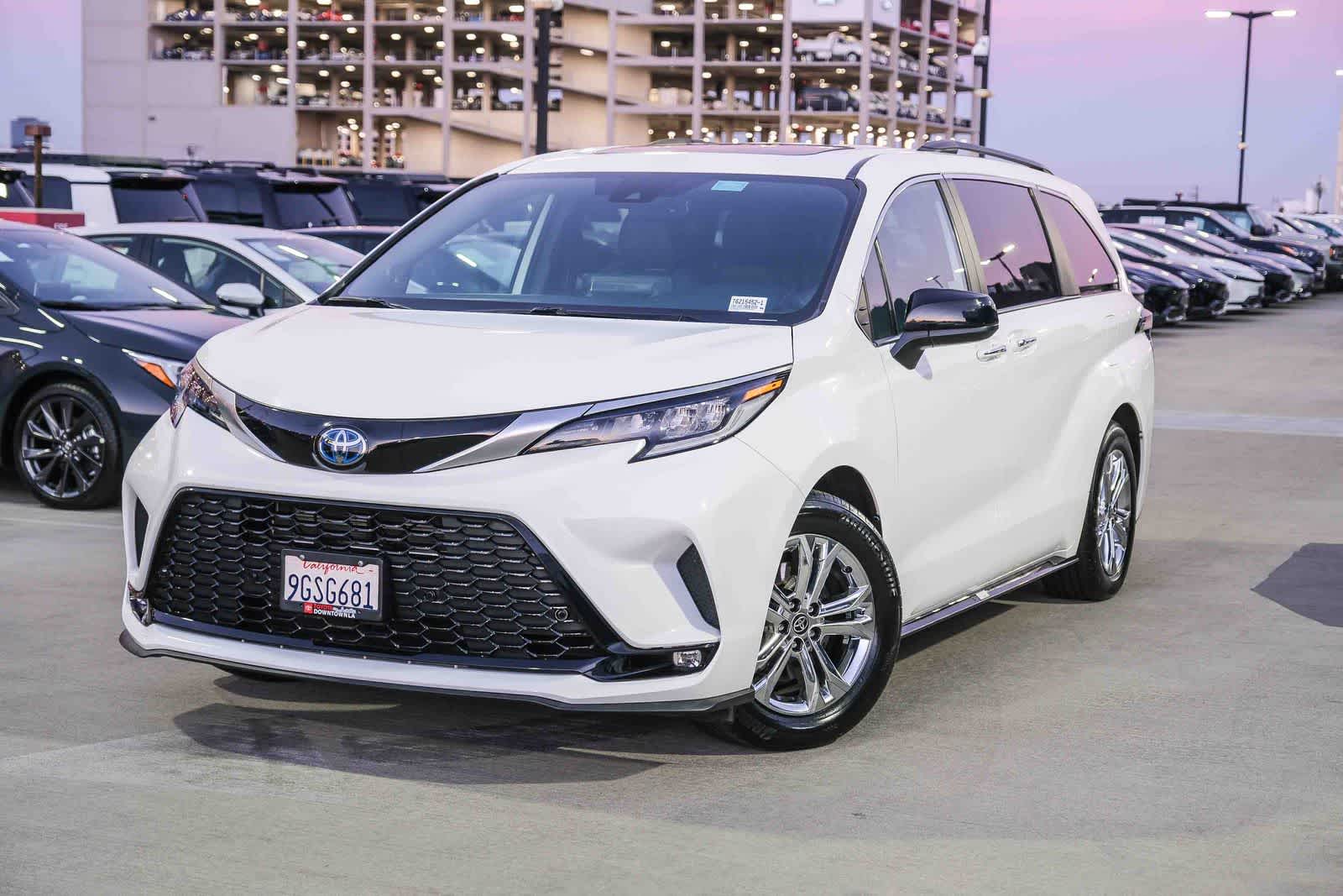 2023 Toyota Sienna XSE