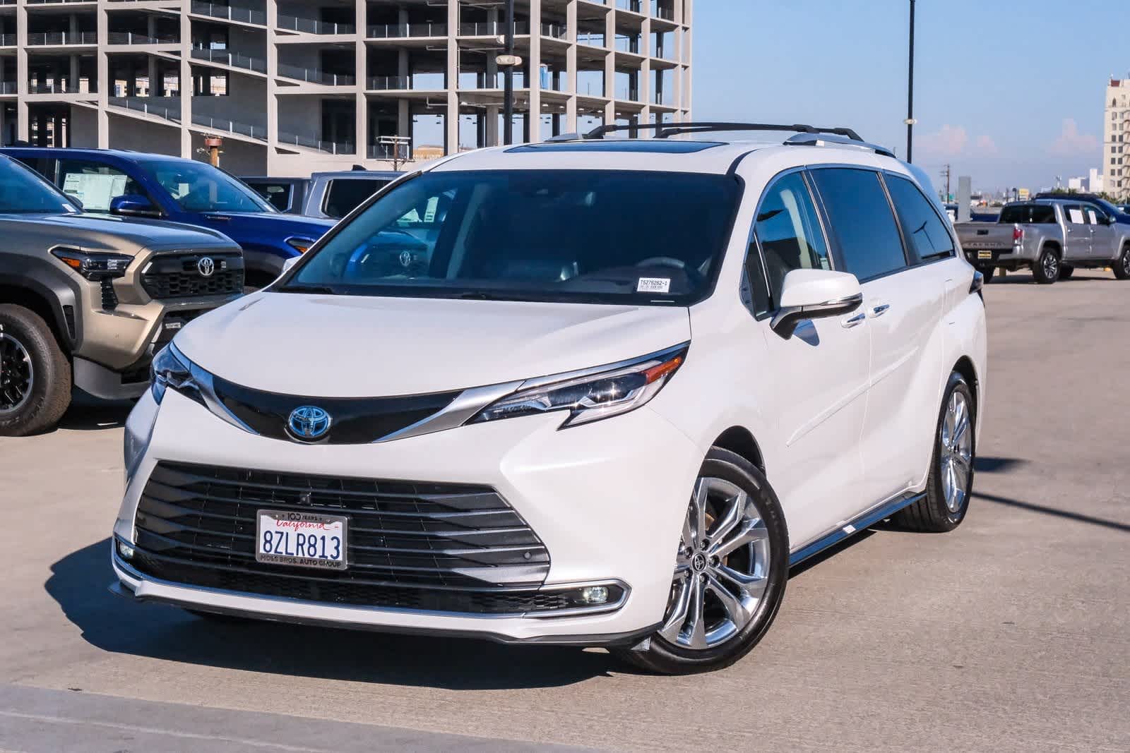 2022 Toyota Sienna Platinum