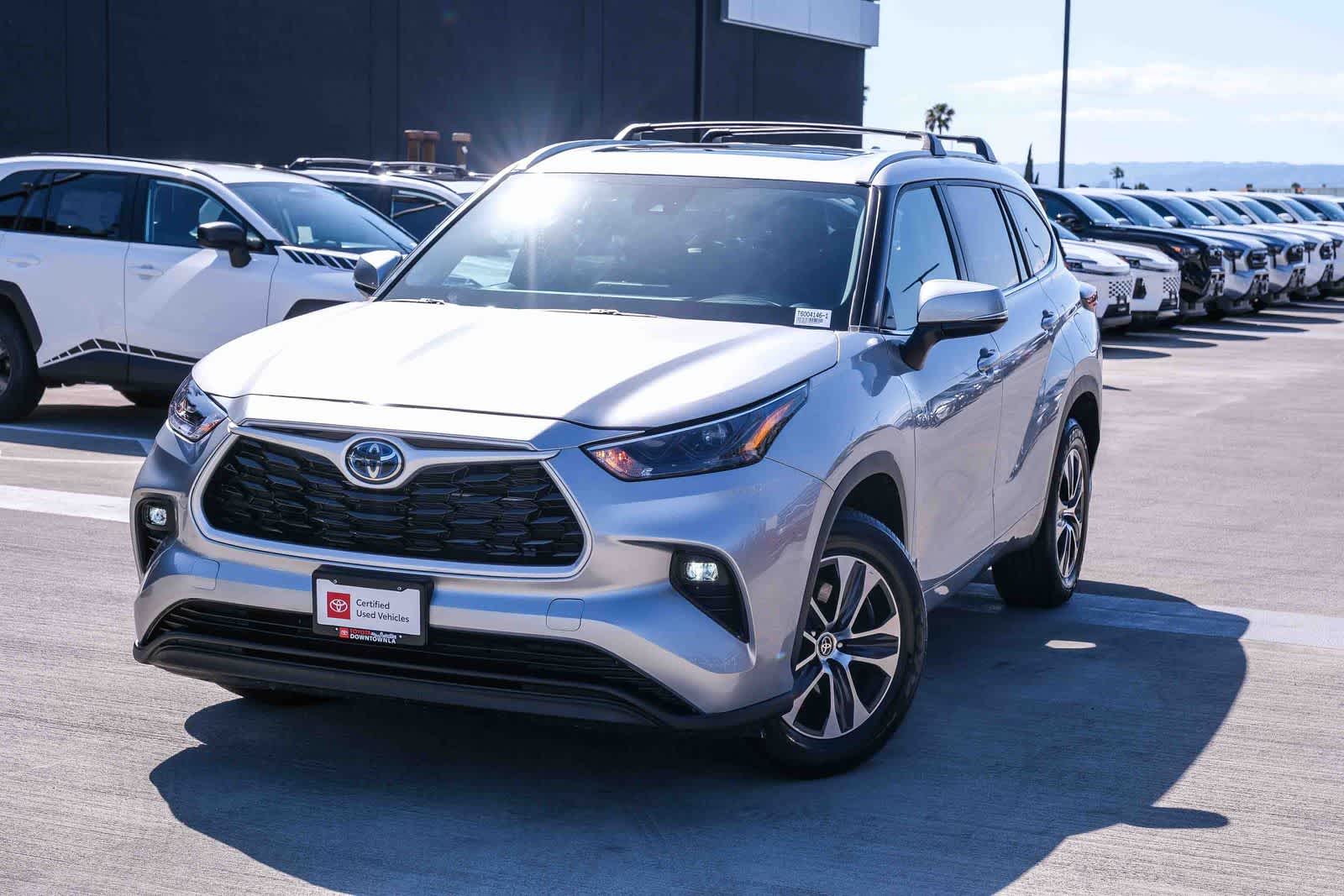 2024 Toyota Highlander Hybrid XLE