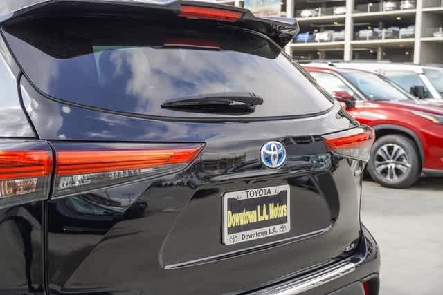 Used 2023 Toyota Highlander Hybrid XLE Used 2023 Toyota Highlander Hybrid XLE