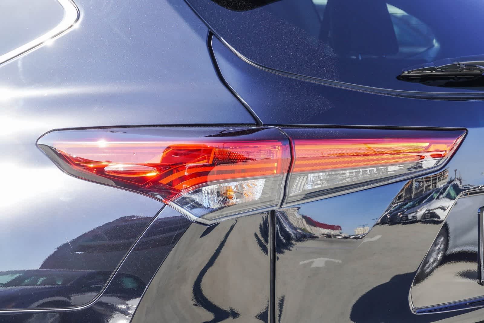 Used 2023 Toyota Highlander XLE Used 2023 Toyota Highlander XLE
