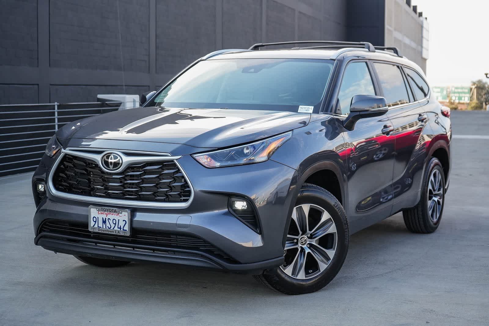 2024 Toyota Highlander XLE