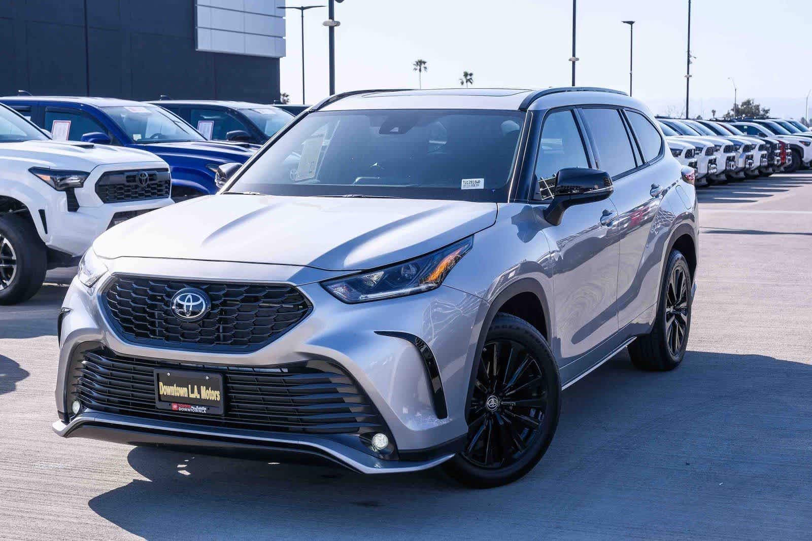 2025 Toyota Highlander XSE