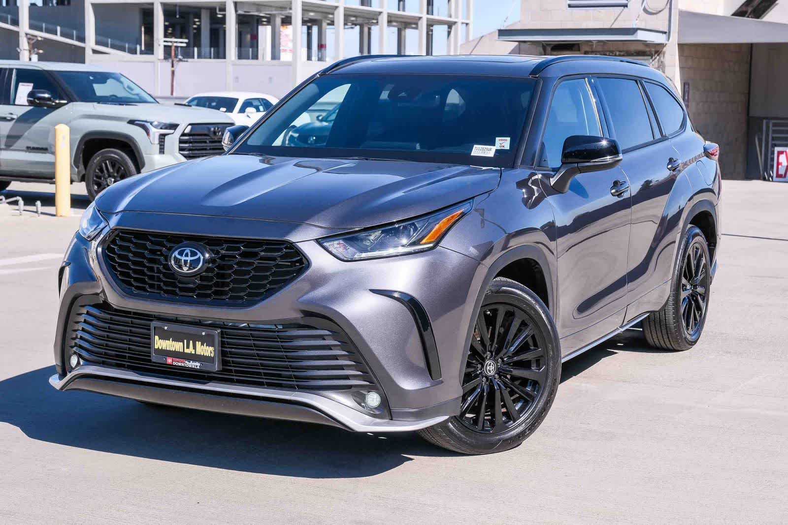 2025 Toyota Highlander XSE