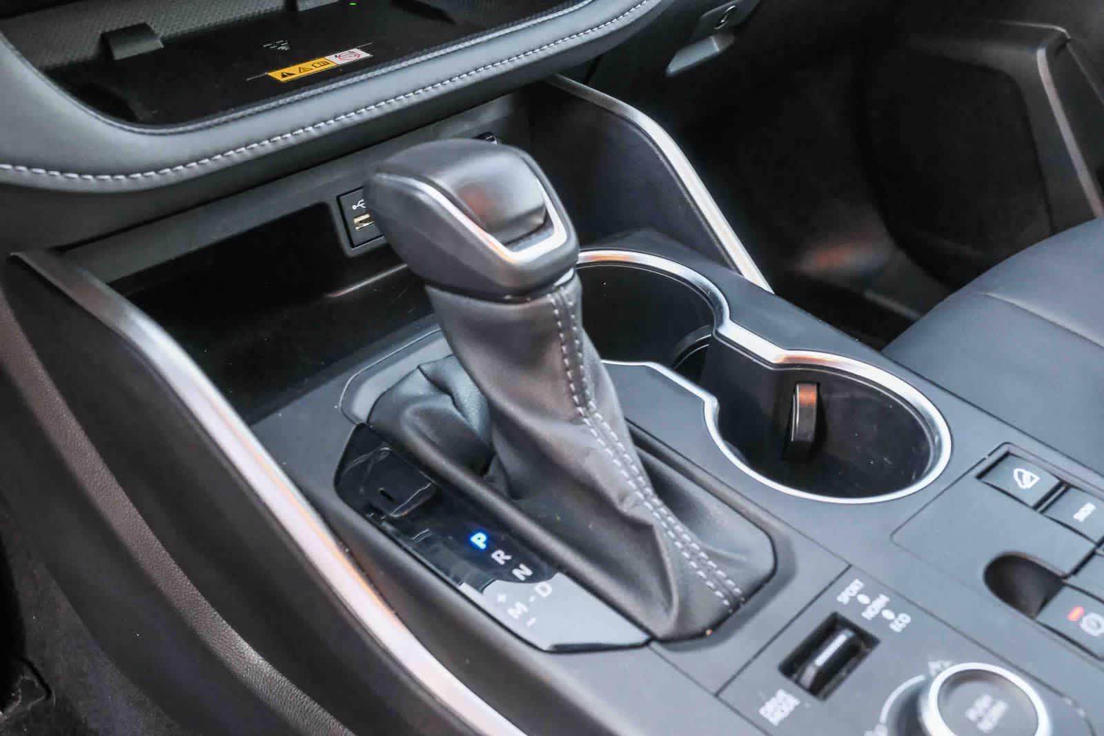 2025 Toyota Highlander XSE - Photo 19