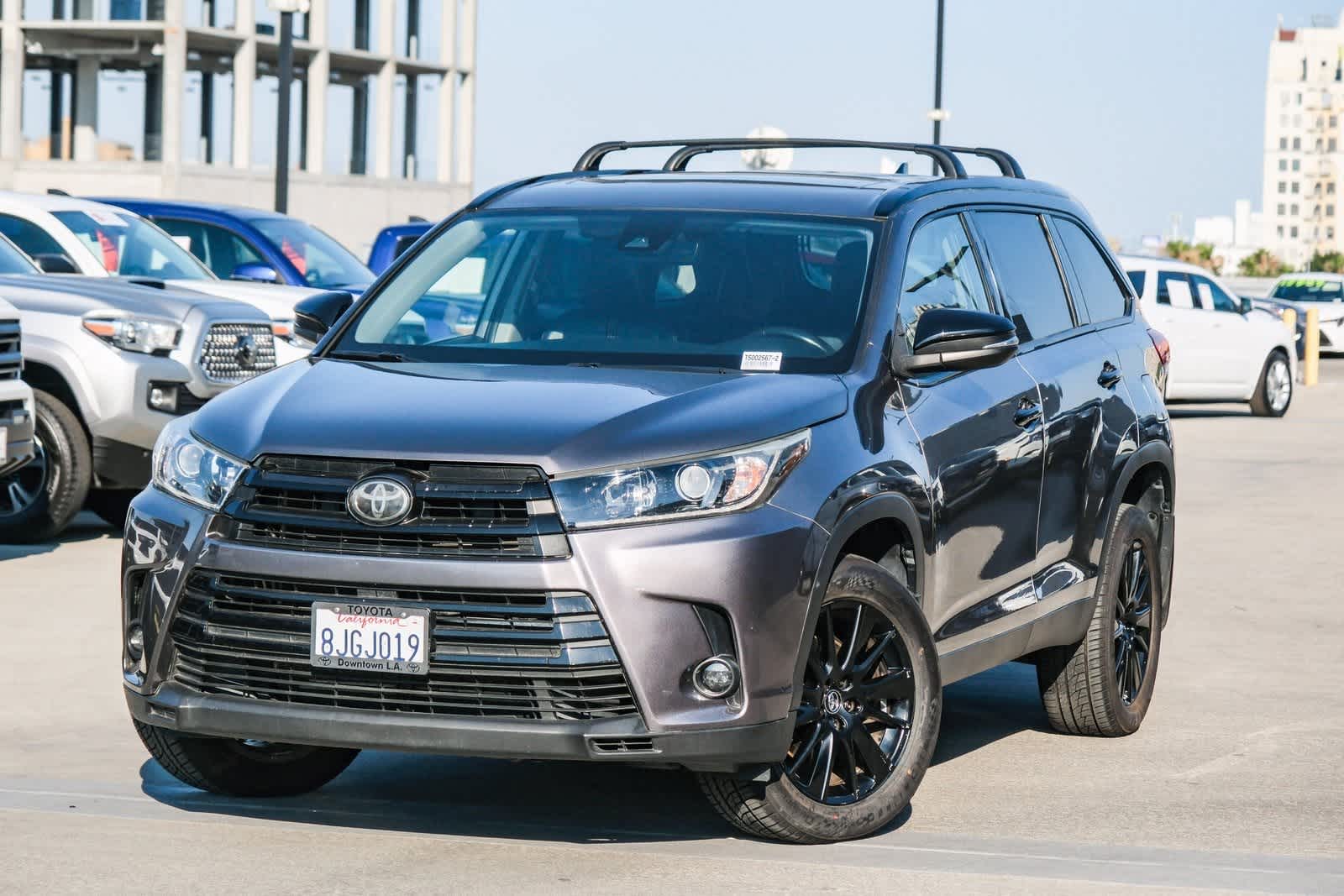 2019 Toyota Highlander SE