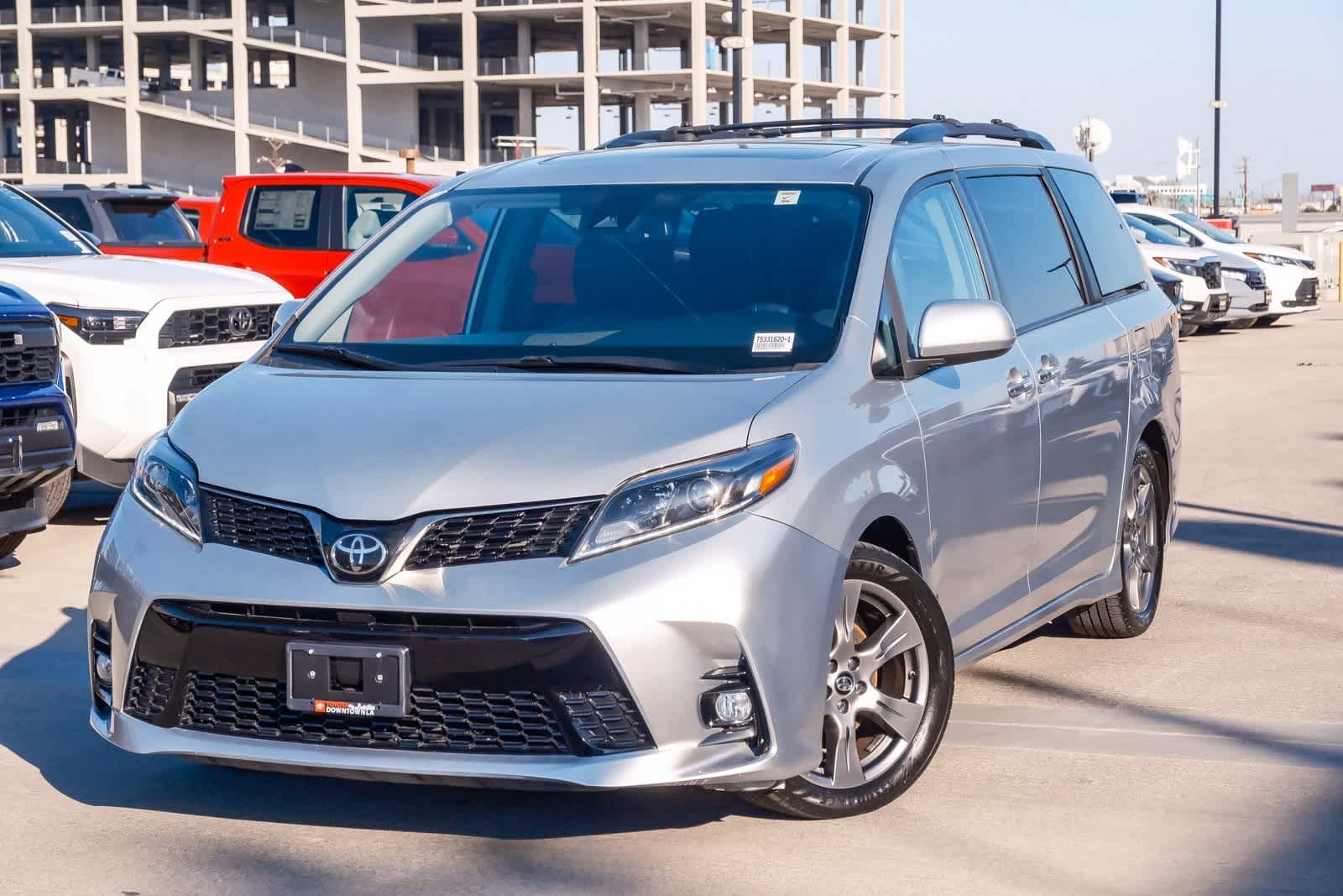 2019 Toyota Sienna SE Premium