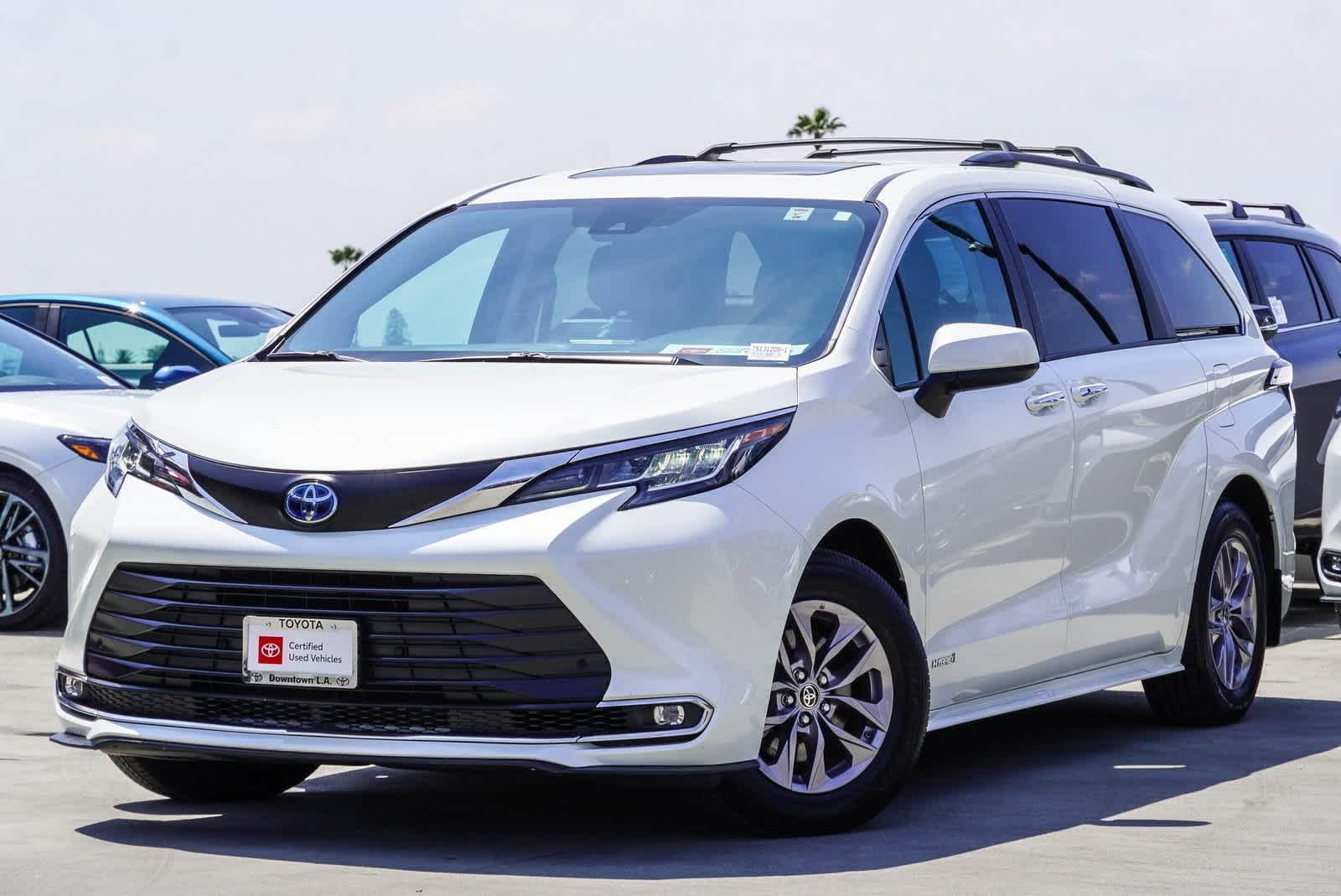 2021 Toyota Sienna XLE