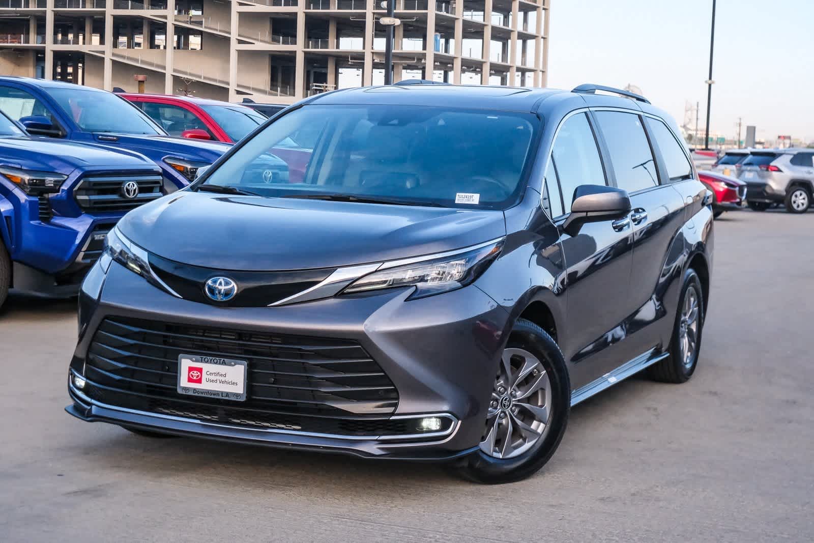 2024 Toyota Sienna XLE