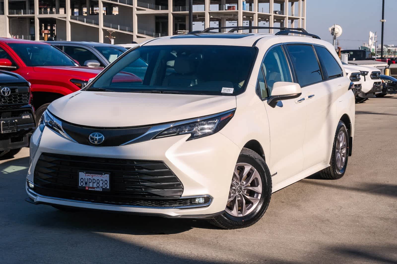 2021 Toyota Sienna XLE 2021 Toyota Sienna XLE