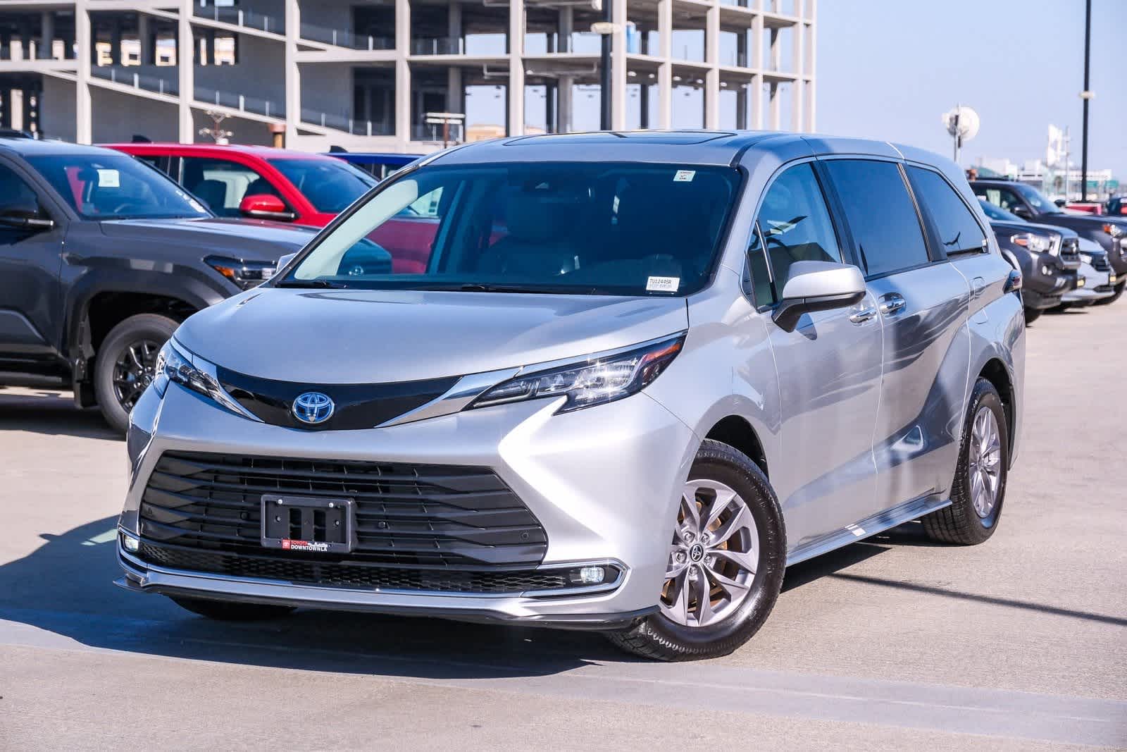 2022 Toyota Sienna XLE
