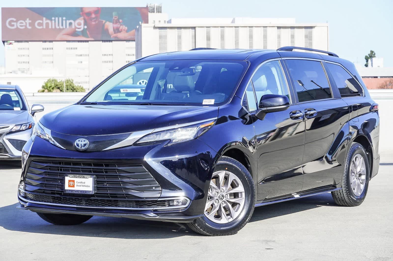 2023 Toyota Sienna XLE