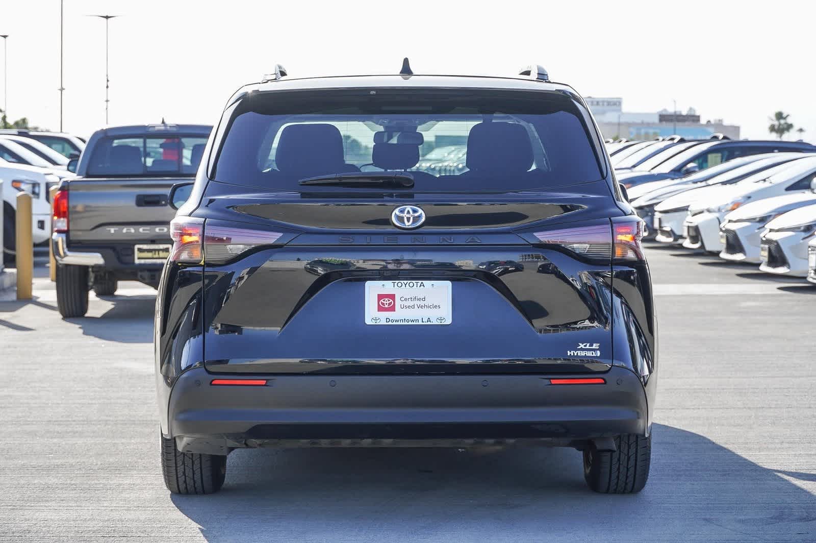 Used 2023 Toyota Sienna XLE Used 2023 Toyota Sienna XLE