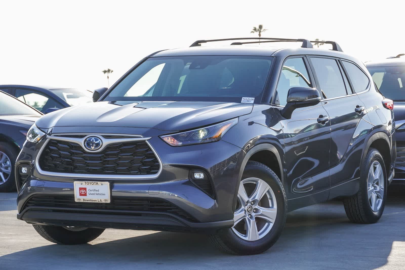 2023 Toyota Highlander Hybrid LE