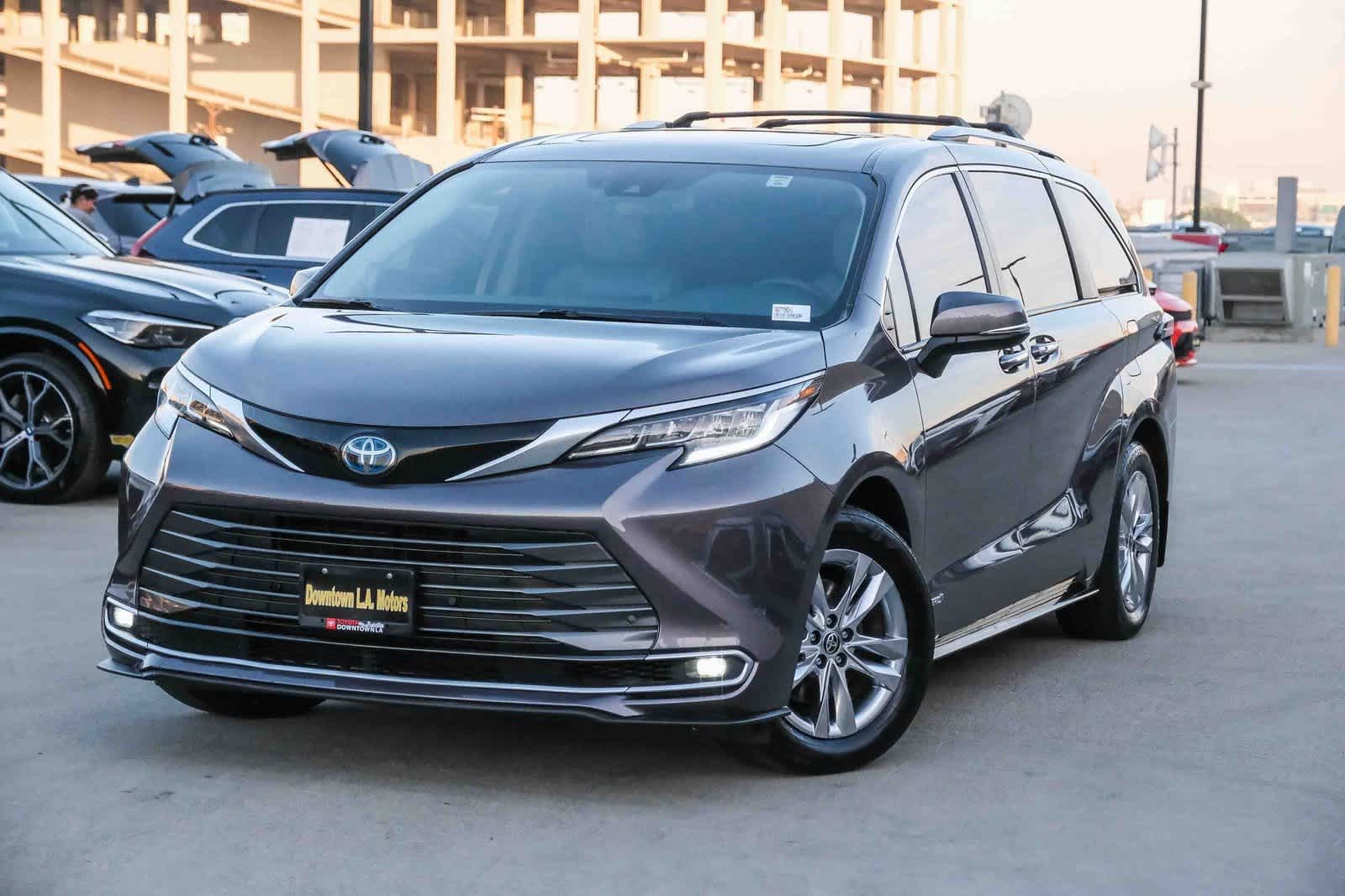 2021 Toyota Sienna Limited