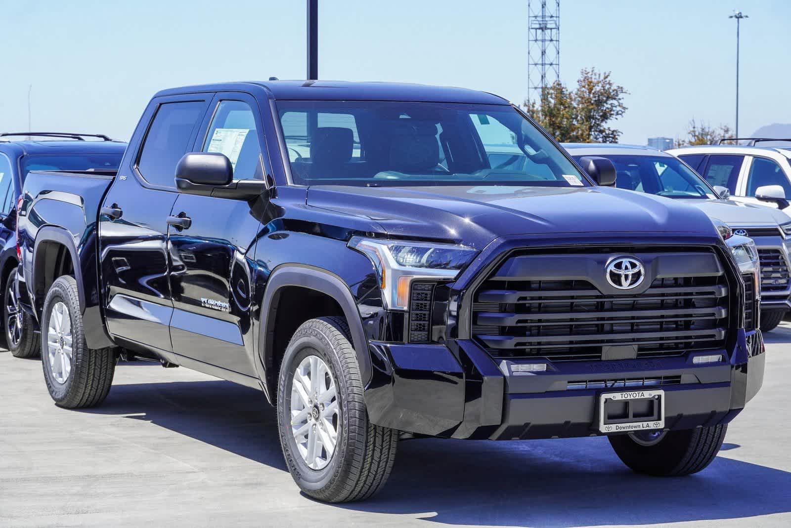 New 2025 Toyota Tundra SR5 New 2025 Toyota Tundra SR5