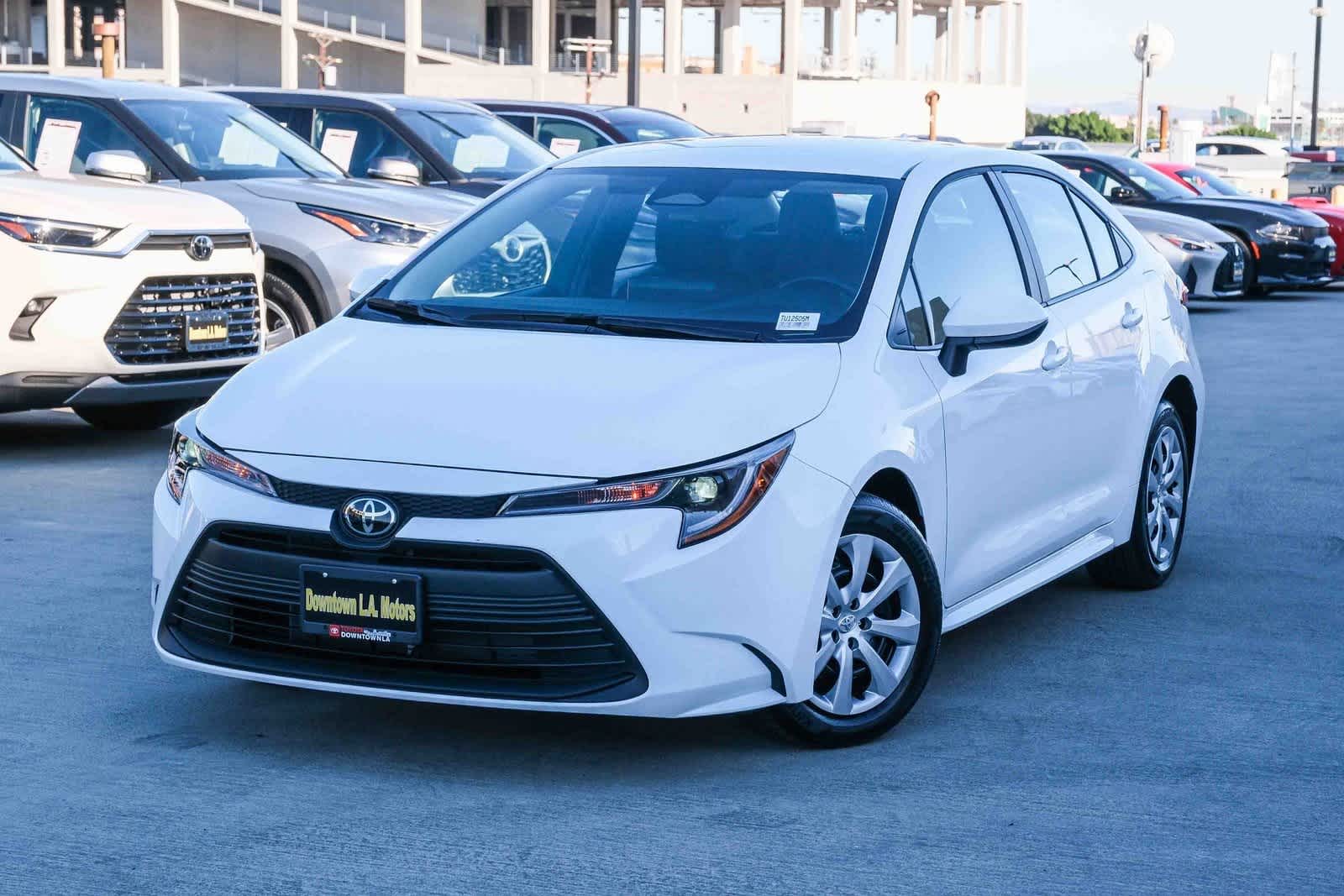 2025 Toyota Corolla LE
