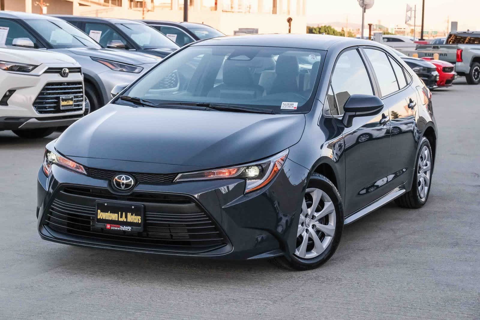 2025 Toyota Corolla LE