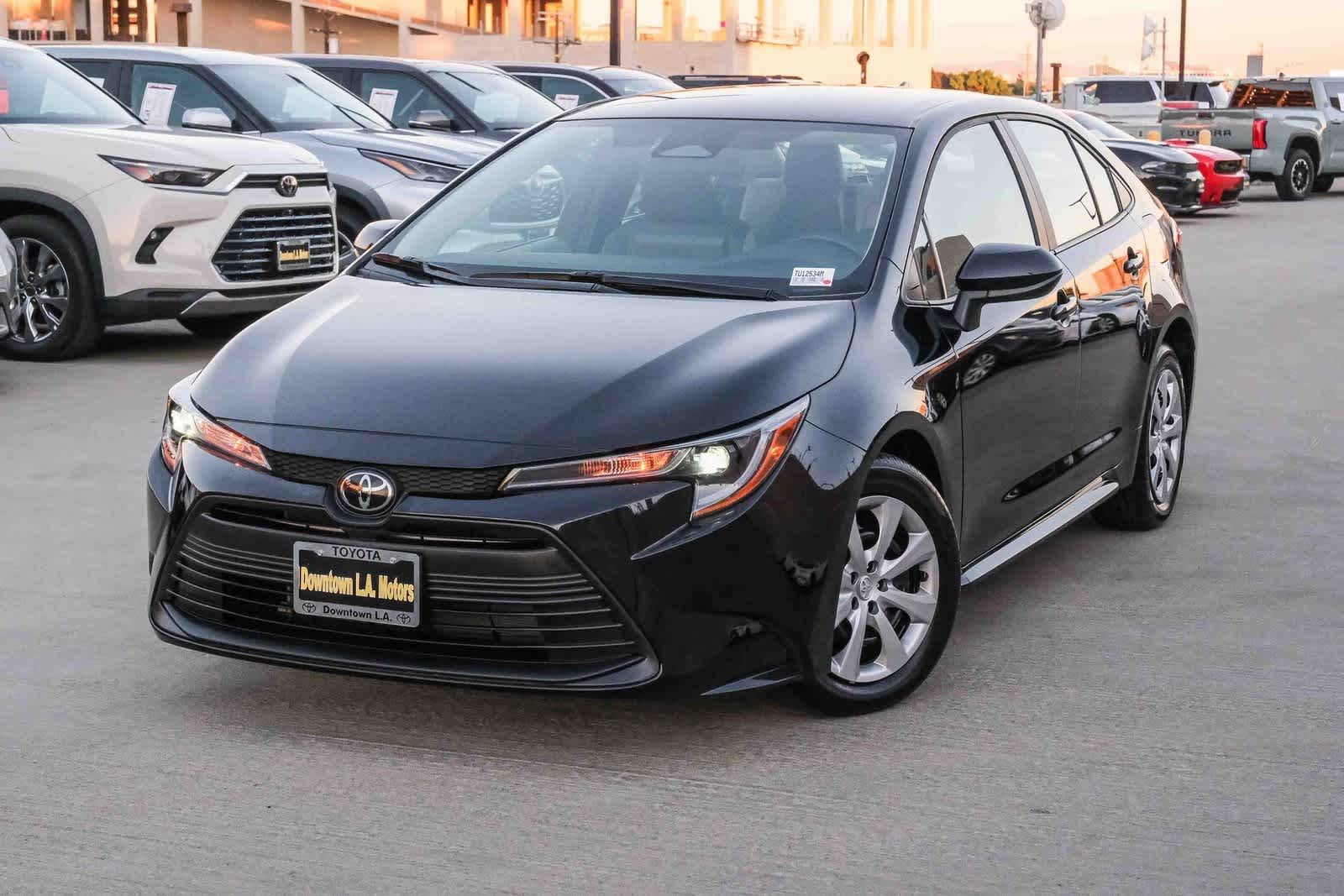 2025 Toyota Corolla LE