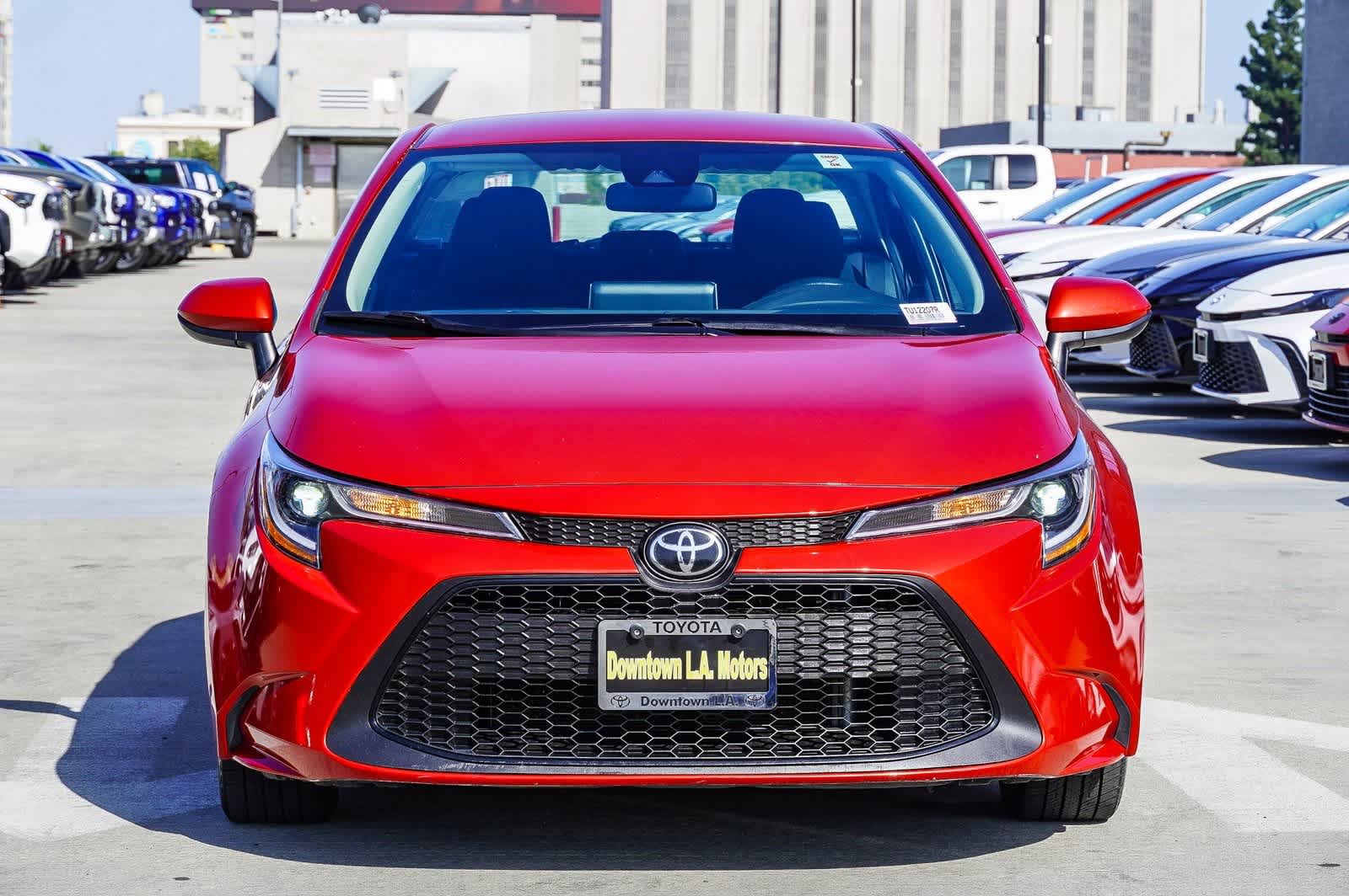 Used 2021 Toyota Corolla LE with VIN 5YFEPMAE5MP256326 for sale in Northfield, Minnesota