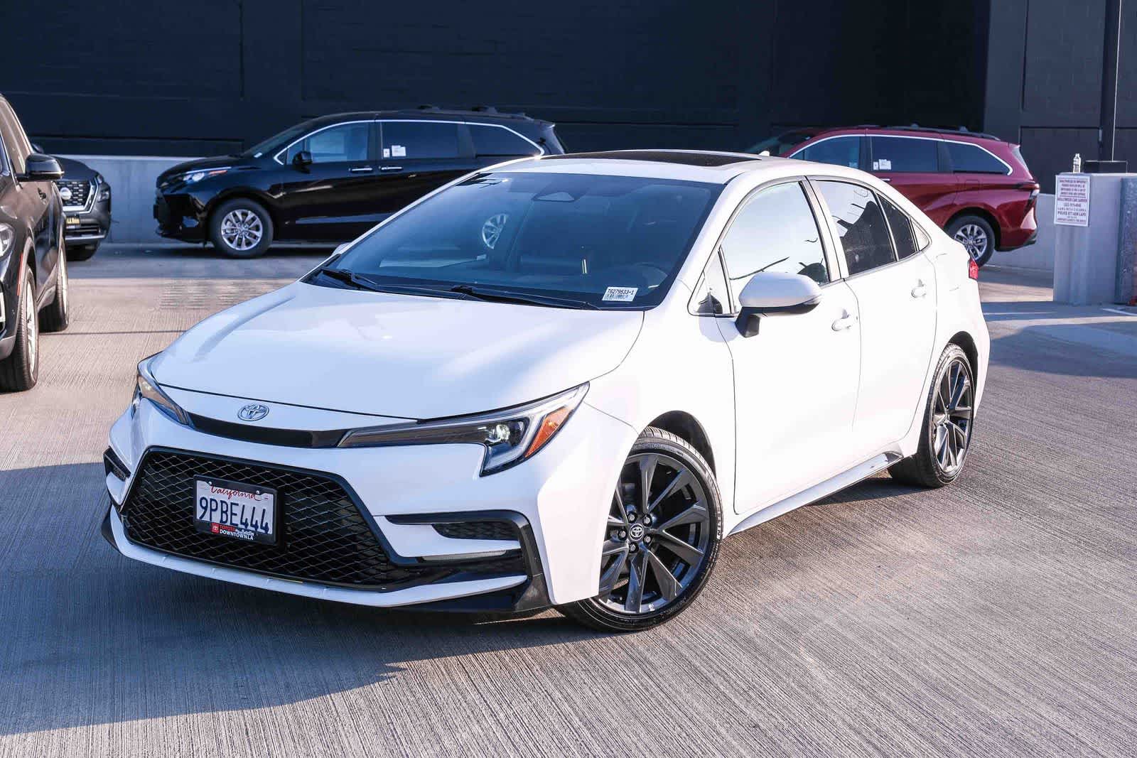 2024 Toyota Corolla SE CVT's photo