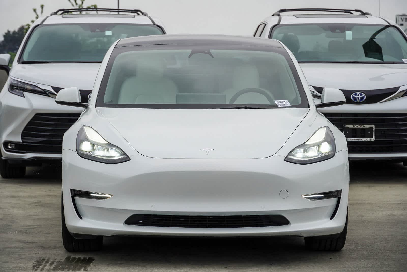 Used 2022 Tesla Model 3 Long Range with VIN 5YJ3E1EB8NF331819 for sale in Los Angeles, CA
