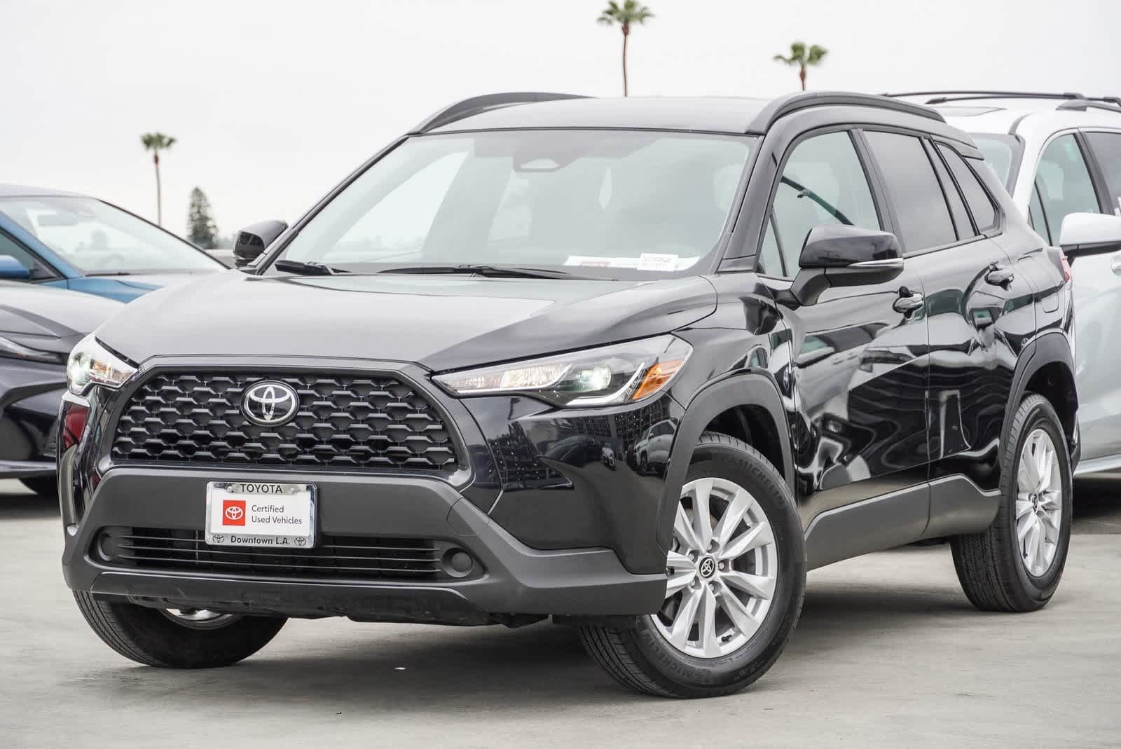 2024 Toyota Corolla Cross LE