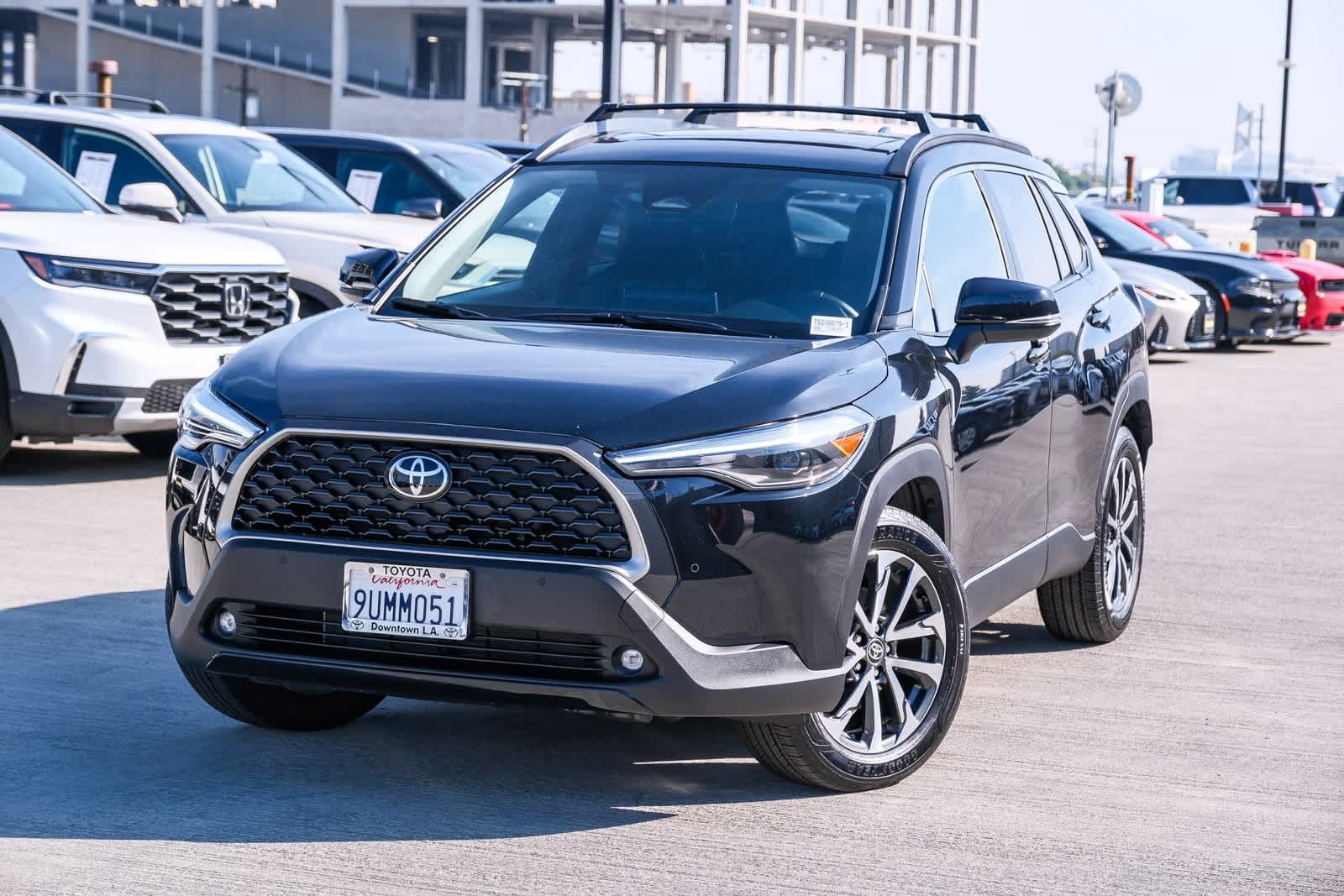 2025 Toyota Corolla Cross XLE