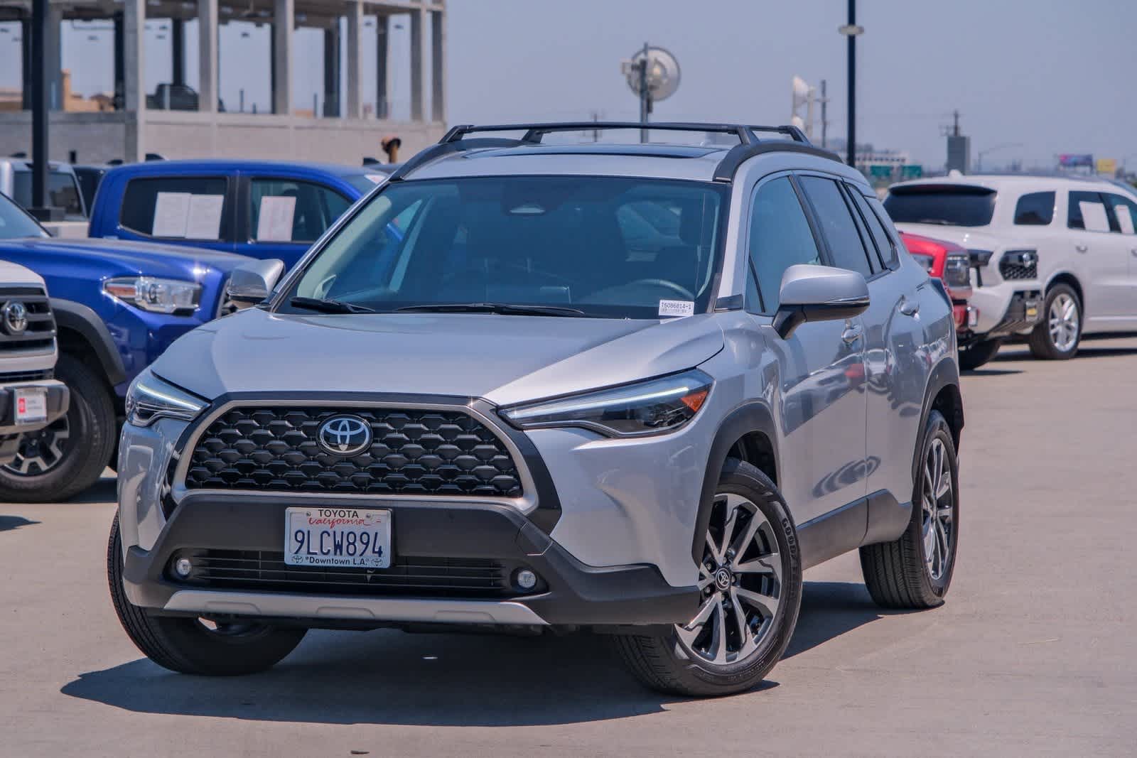 2024 Toyota Corolla Cross XLE