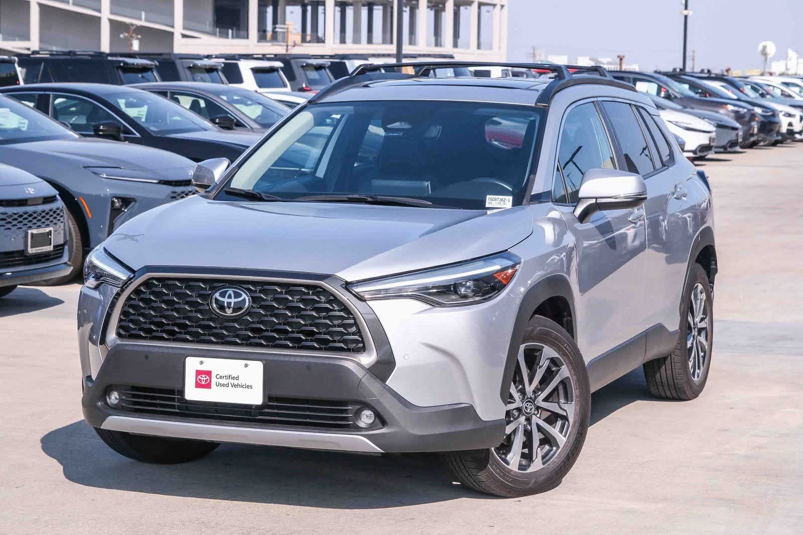 2024 Toyota Corolla Cross XLE